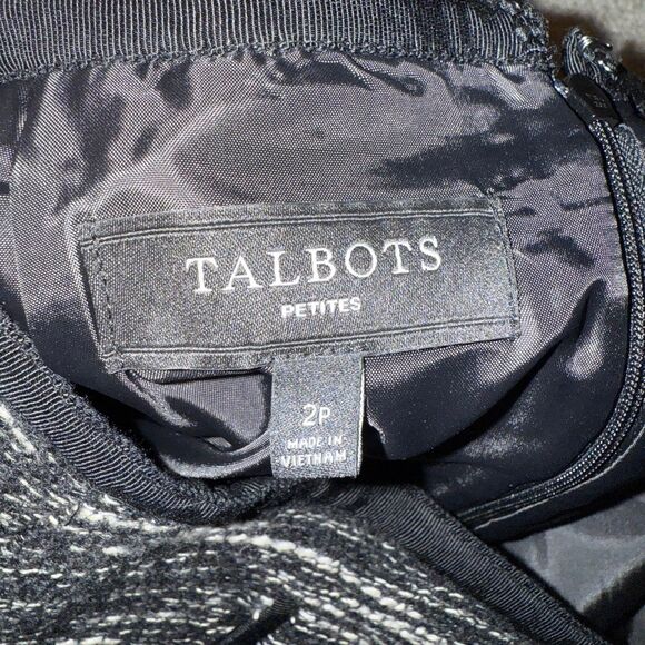 Talbots Black Tweed Pencil Skirt Wool Blend Pockets Ribbon Trim Lined Size 2P - Picture 4 of 6